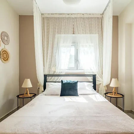 Appartement The House 2 *